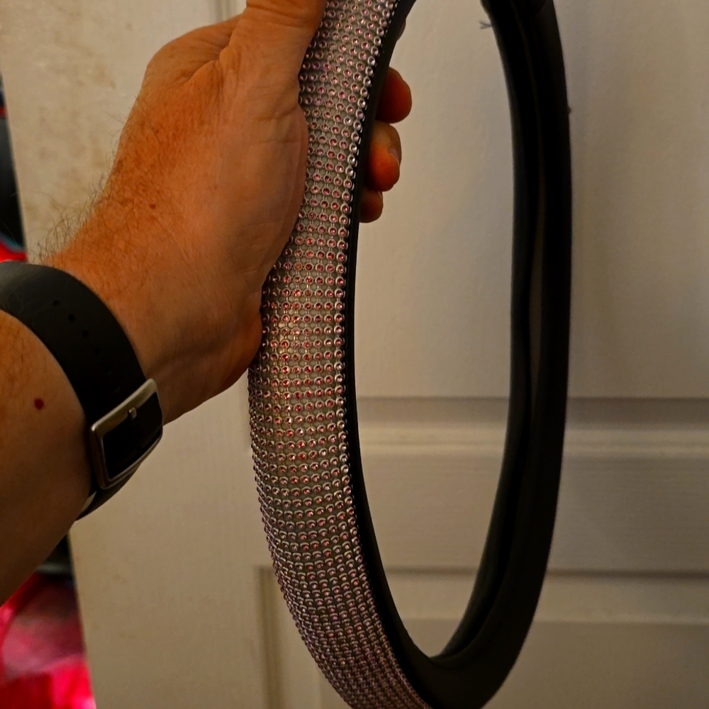 Pink jeweled steering wheel cover fits cars not vans